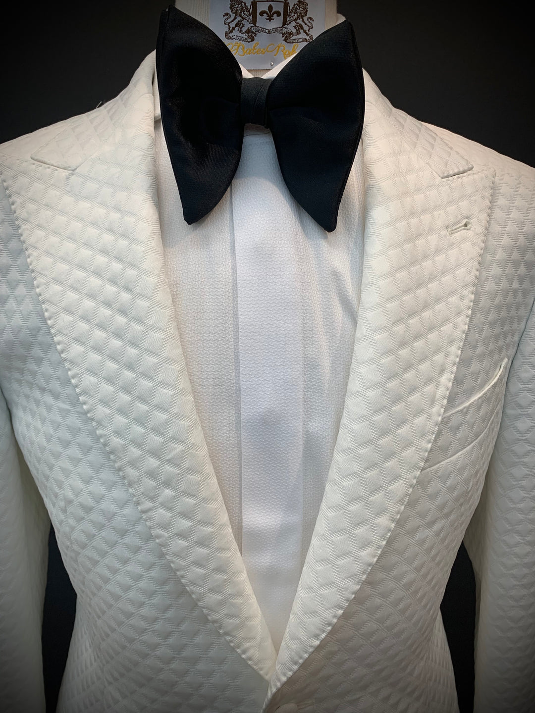 Honeycomb Tuxedo