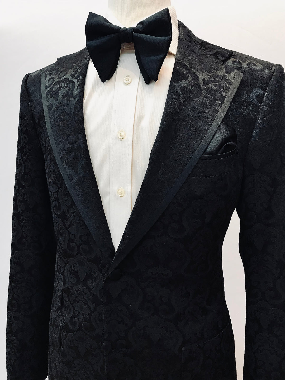 Black Paisley Tuxedo with Black Pant